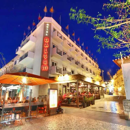 V4, Jardins Branqueira2 Near Beach, Villa